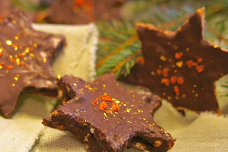 Rohköstliche Bio-Weihnachts-Glückssterne