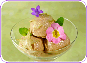 Cashew-Vanille-Mesquite Eiscreme mit Rezeptkarte